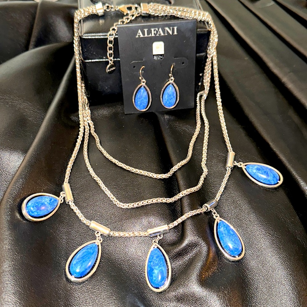 💙NWTS! Alfani Triple Row Necklace & Earring Set with Blue Cabochon Stones 💙